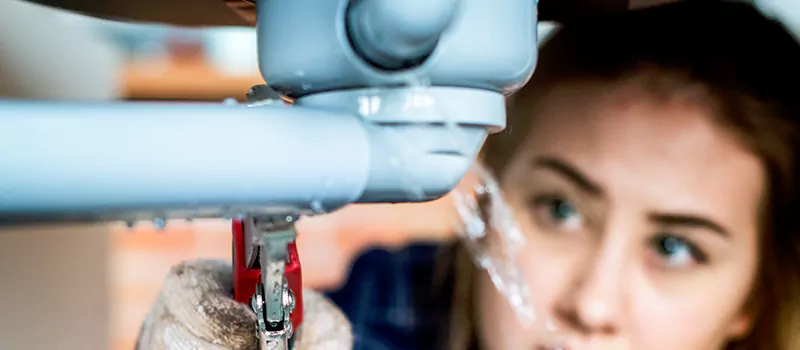 Professional Plumber For Plumbing Installation Services in Burlington, Ontario